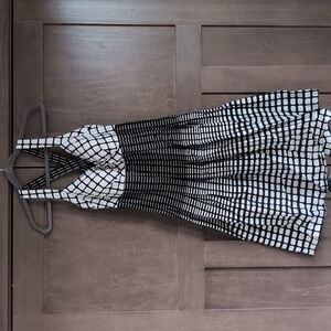 Sweetheart neckline fit and flare dress